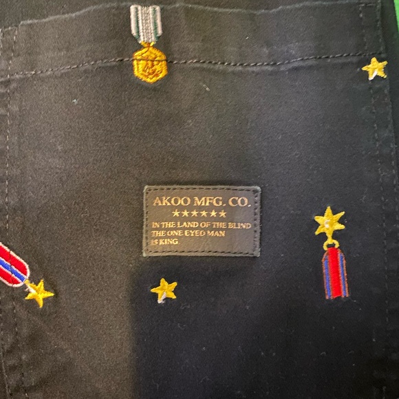 Akoo Brand Black Pants Embroidered Military Metals Pattern Size 34 Fit Cuffs - Picture 7 of 11